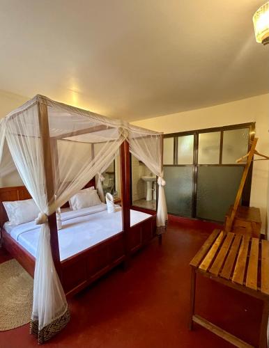 Guestroom, Patamu Restaurants Lodge & Safaris in Karatu