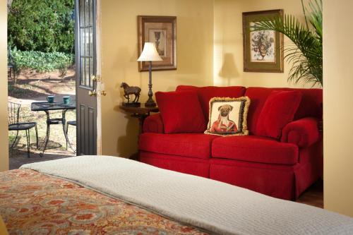 The Inn & Tavern at Meander The Inn & Tavern at Meander