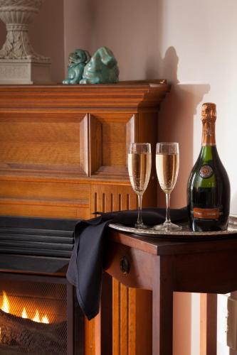 The Inn & Tavern at Meander The Inn & Tavern at Meander