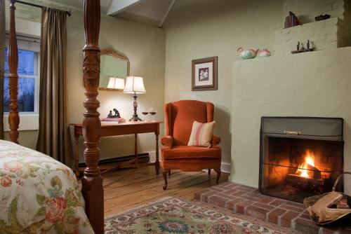 The Inn & Tavern at Meander The Inn & Tavern at Meander