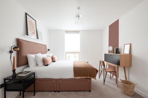 A Beautiful 2 BR Nestled in the Heart of London a Short Walk to Regent's Park - image 10