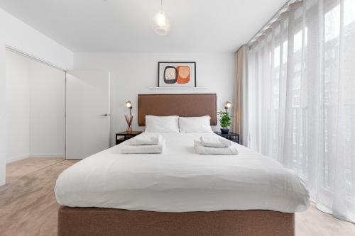 Split Level Apartment - image 4