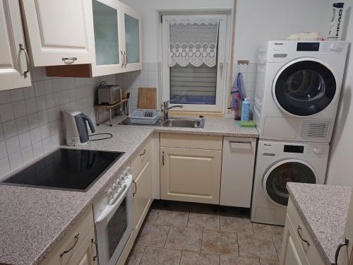 Ferienwohnung Erlangen Urlaub mitten in Franken in 瓦亨羅特
