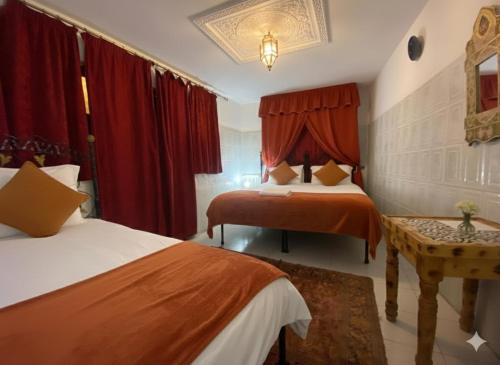 room detail thumbnail 1