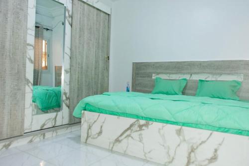Sleeps 4