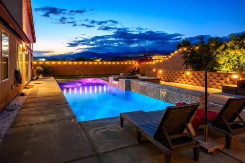 Marbella Lane - Desert Dream PoolSpa & Games – khách sạn tại Desert Hot Springs