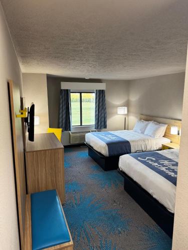 Hotel Lincoln Inn - image 11