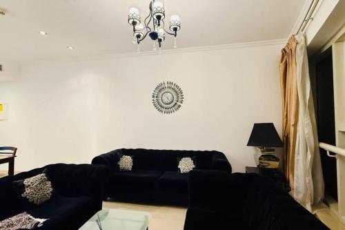 Cosy 1 Bed in JLT - main image