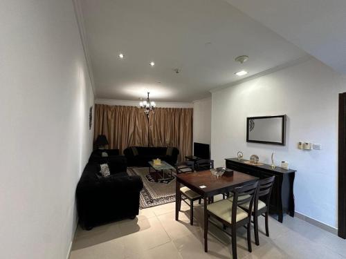 Cosy 1 Bed in JLT - image 4
