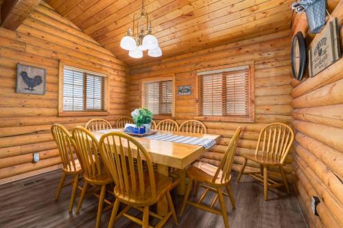 Cozy Family Cabin - Game Room - Near Ski Resorts - image 3