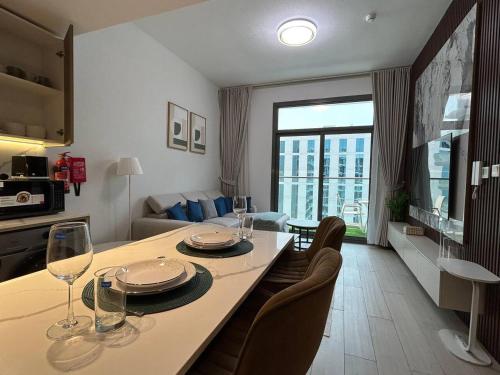 Stylish 1-Bed Apartment in Laya Heights Dubai - image 11