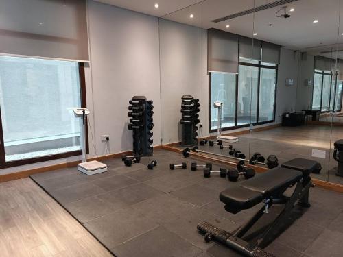 Modern Studio - Lincoln Park West - Dubai Arjan - main image
