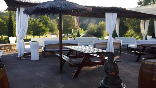 Restorāns, Pamplona All-Inclusive Camping in Mendigorría