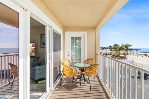 212 Beach Place Condos - image 2