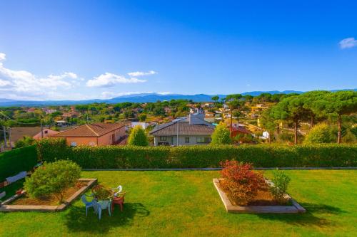 View, Catalunya Casas Beautiful villa just 25 km from the beach of Lloret de Mar in Sils