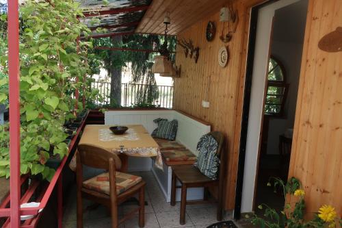 Balkons/terase, Ferienhaus Waldhof in Dobrokoz