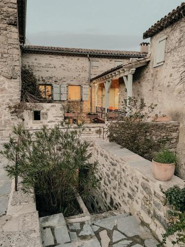 Le Petit Mas des Hirondelles in Cros