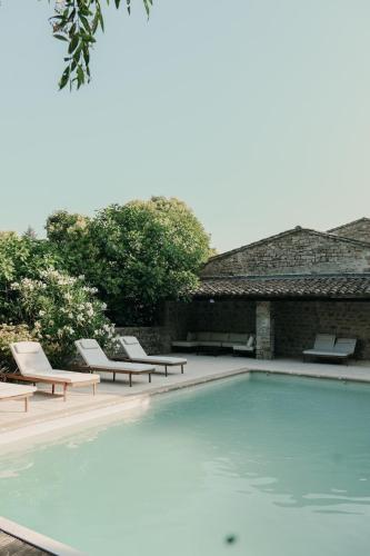 Le Petit Mas des Hirondelles in Cros