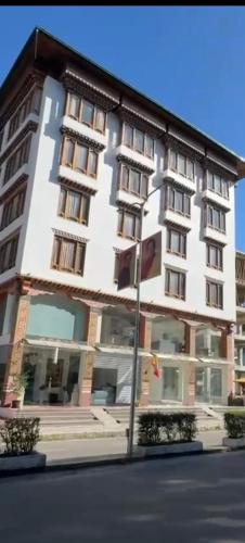 Hotel pema raga - image 3