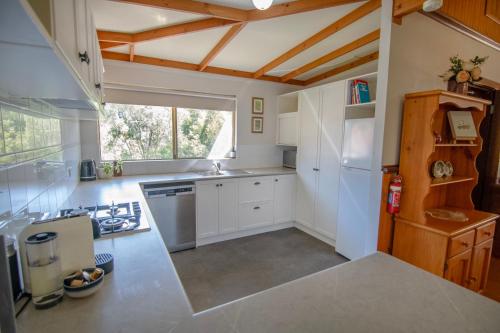 Settlers Chalet Tech free (no WIFI) farm stay in Kalgan