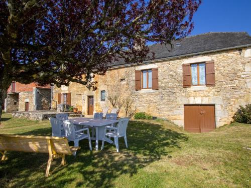 Charmante maison en Dordogne avec jardin et animaux acceptés - FR-1-616-114 (Charmante maison en Dordogne avec jardin et animaux acceptes - FR-1-616-114) in Nadaillac