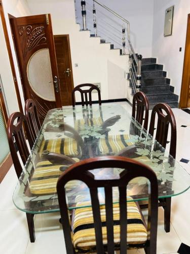 Guesthouse - Karachi Guesthouse - Karachi