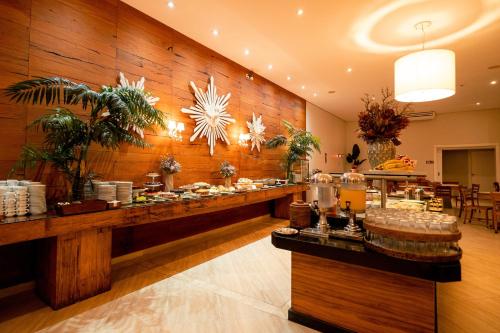 餐飲選擇, 貝拉里奧皇宮酒店 (Beira Rio Palace Hotel) in 皮拉西卡巴