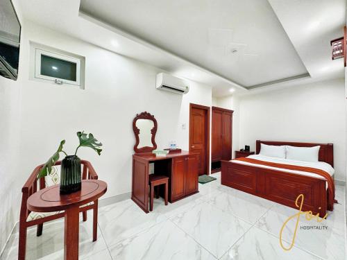 room detail thumbnail 1