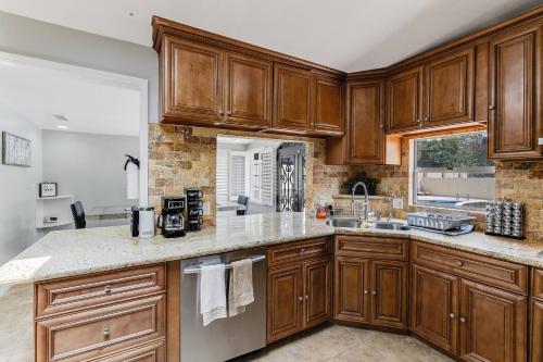 Kitchen, Spacious 4BR w/ Pool, Spa, Mini Golf & Game Lounge in Otay