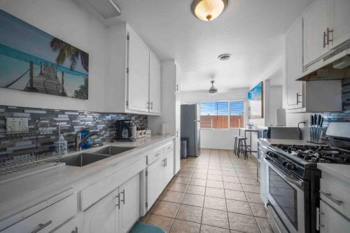 Kitchen, Family Retreat w/ Theater, Pool & Outdoor Dining in Otay