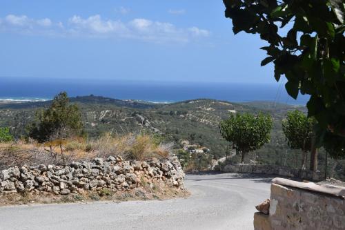 Traditional Stonebuilt Villa Leonanto, only 5 Km from a Sandy Beach