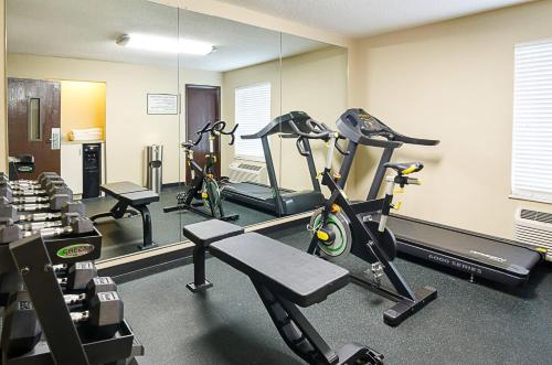 Fitness center, Quality Inn Princeton in Princeton (WV)