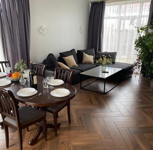 Event & Family House Zazymie in Novosilky