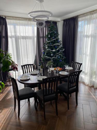 Event & Family House Zazymie in Novosilky