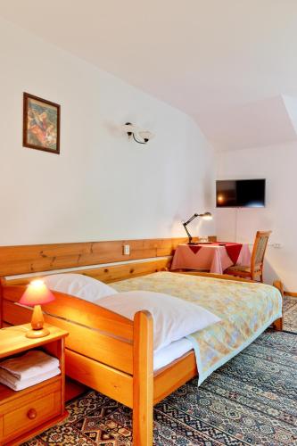 Zajazd Ustronie - Accommodation - Piaseczno