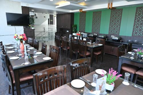 Hotel Alaknanda - Dehradun