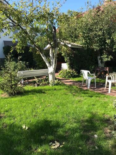Skats, Garden Estate Zazymie in Novosilky