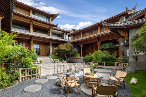 Lijiang Ma'anlinlu Boutique Homestay – khách sạn tại Fuhui