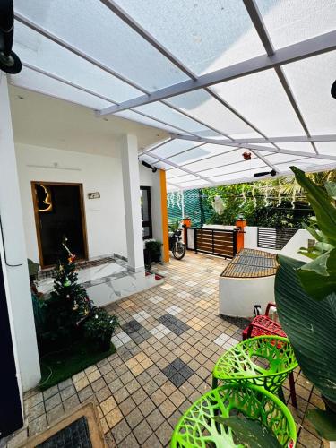 Miracle Beach Residency