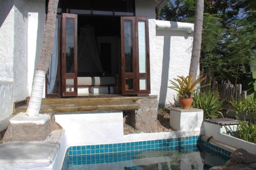 Entrance, Anankhira Villas in Taa Then Bay
