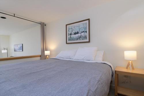 208 Village Gate condo - image 10