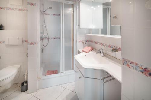 浴室, Residenz am Meer 24D Konerding in 尤斯特
