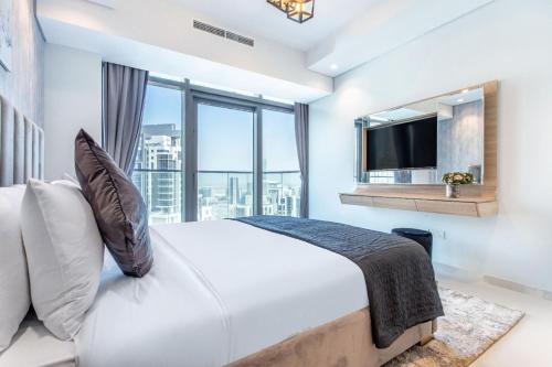 Paramount Hotel Midtown 2BR with Burj Khalifa Views - image 12