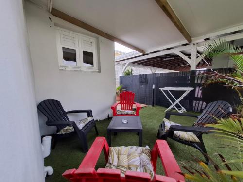 Balkons/terase, P'tit Laurier in Le Marigot