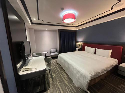 room detail thumbnail 0