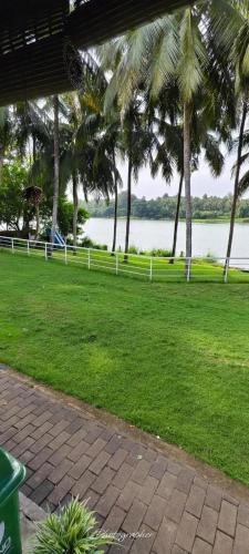 Apkārtne, BharathaPuzha Resort in Pattambi