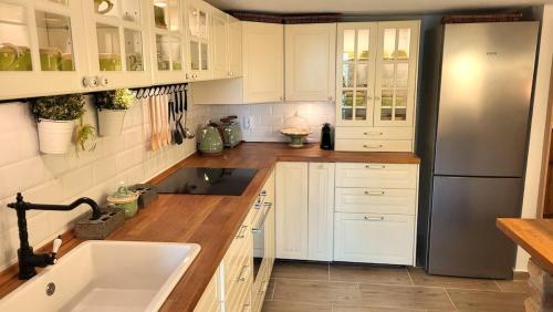 Sol Invictus Vendégház (Sol Invictus Vendeghaz) in ซาลาฮาลัป