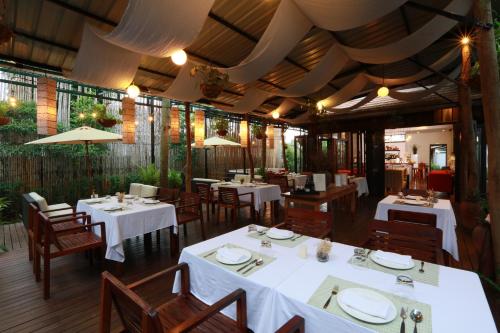 Restaurant, Le Sen Boutique Hotel in Phu Vao / Phu Meo