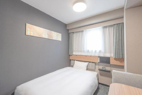 1 twin bed