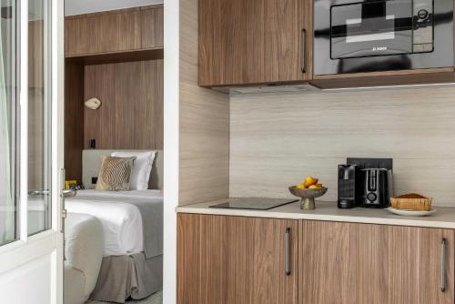 Luxury 2P studio - Monceau Paris 8th - image 10